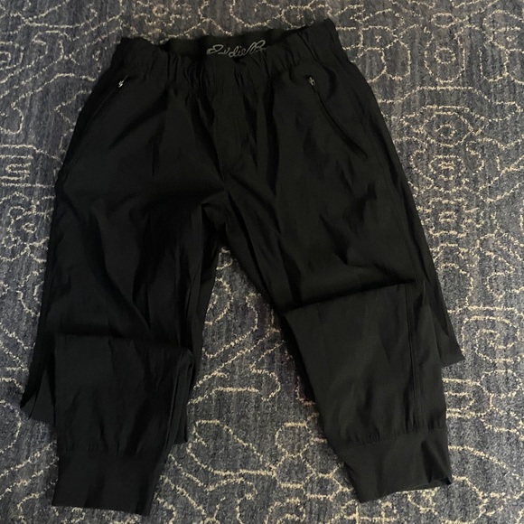 Eddie Bauer Pants - Eddie Bauer Ranier pull on water resistant joggers .